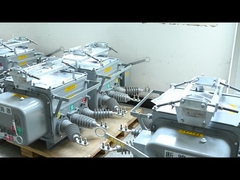 高圧真空の遮断器