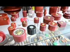 鋳造型超高圧ドアハンドルセラミックコンデンサター 40kV 10000pF スクリューマウント