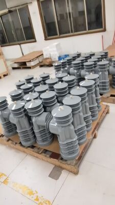 11kV～40.5kV用、セラミックコンデンサ埋込ポール付き高電圧真空遮断器、耐用年数20年