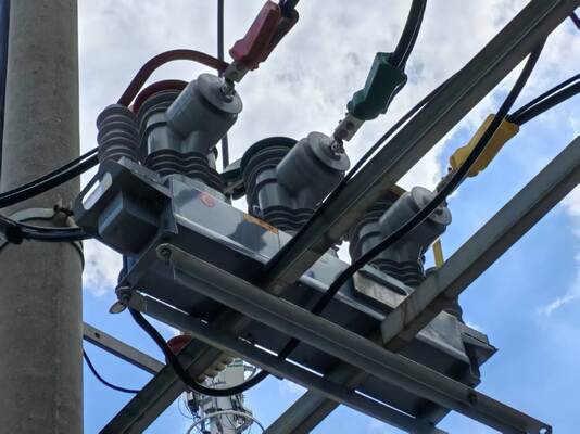 高電圧電容器電源 -6W/10W/15W/18W スマートグリッドシステム機器